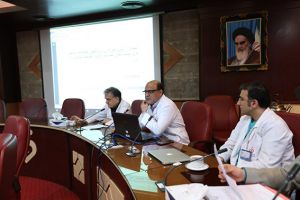 دویست و هفتمین جلسه شورای پژوهشی و اخلاق در پژوهش در مرکز قلب و عروق شهید رجایی: عکس شماره 4 / 5